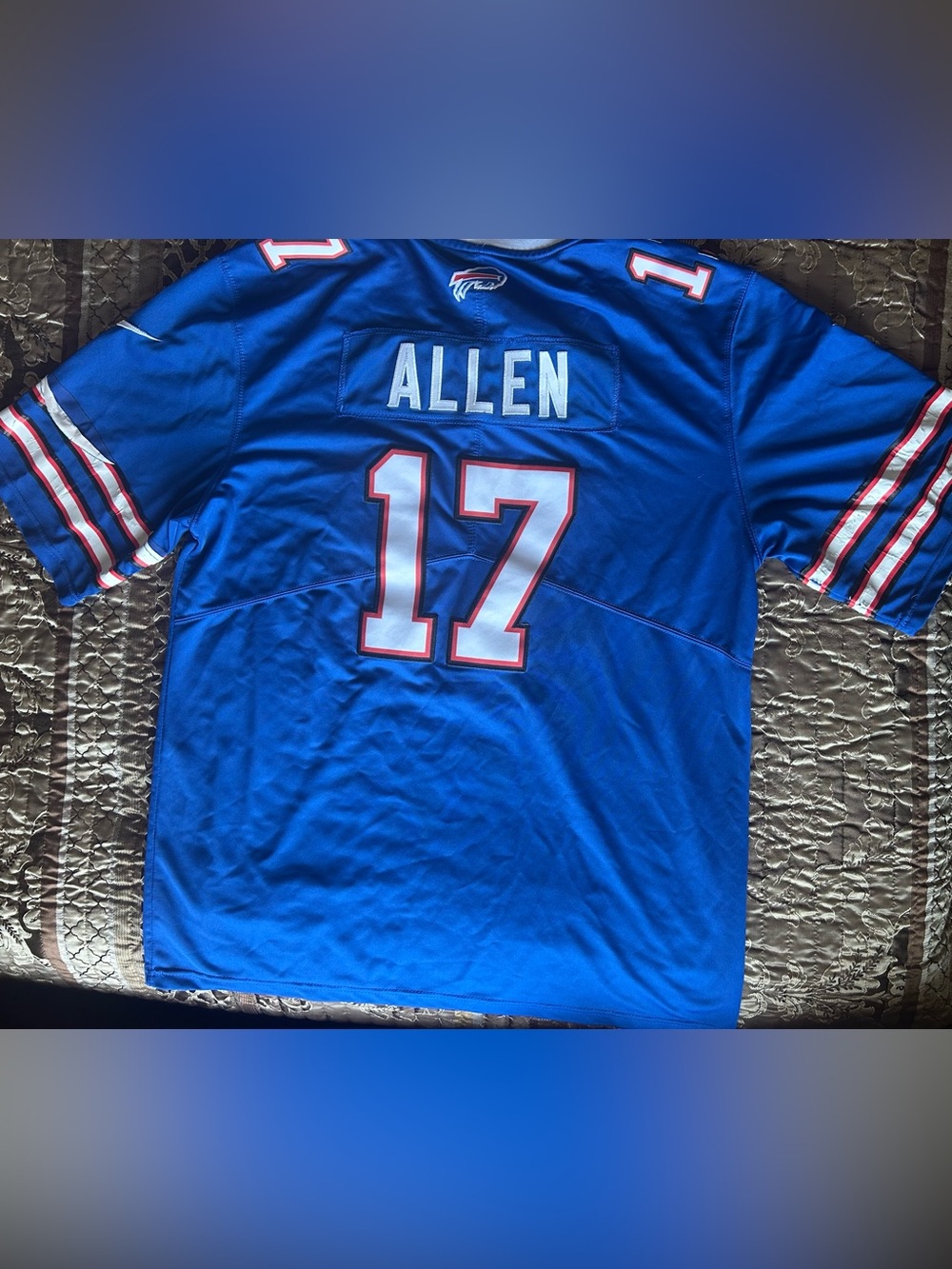 Buffallo Bills Josh Allen Jersey - Picture 2 of 6
